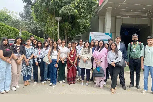 Visit to Constitution Club of India (National Summit)