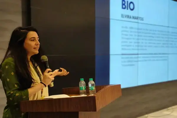 International workshop on The Artist Within the Practice